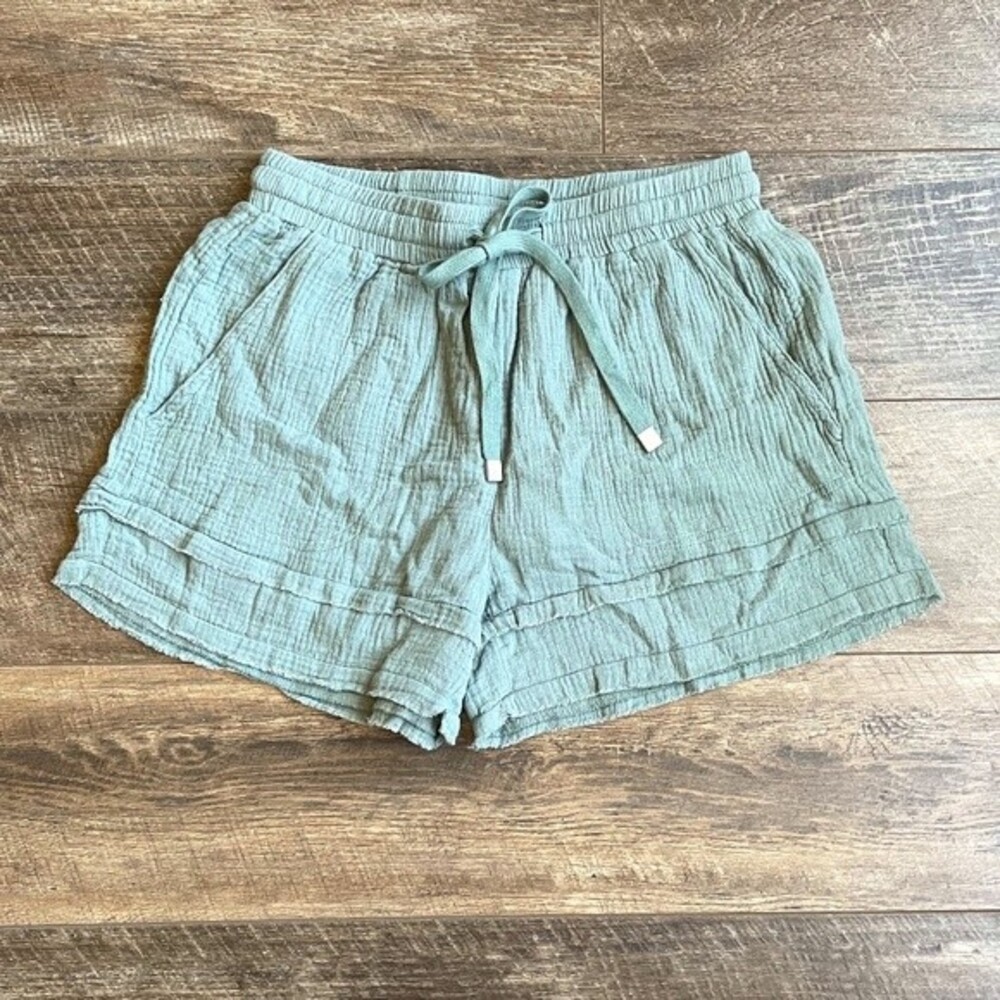 NWT Easel Tiered Raw Hem Pull On Linen Shorts Blue Green Small